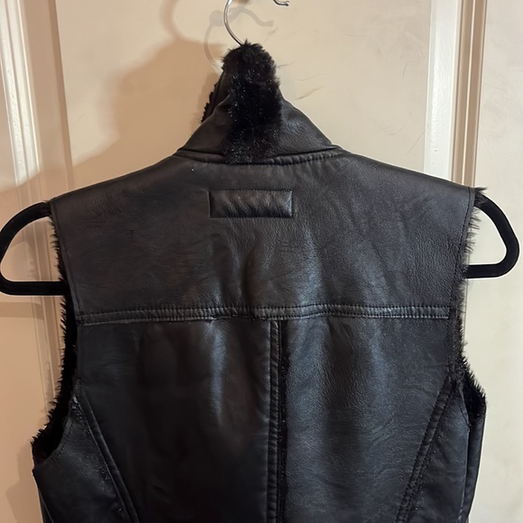 Blank NYC black faux leather vest - Picture 3 of 8